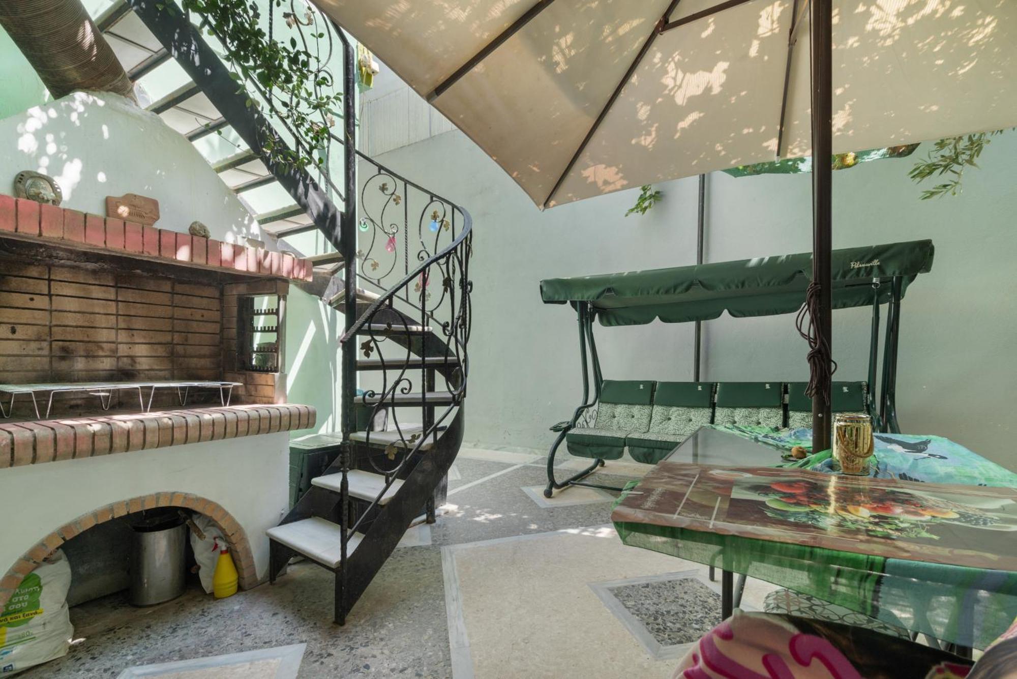 Villa Maria And Dimosthenis Kalamata Extérieur photo